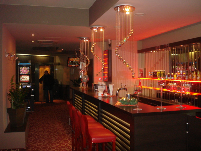 lokal z solidnym najemcą (3)