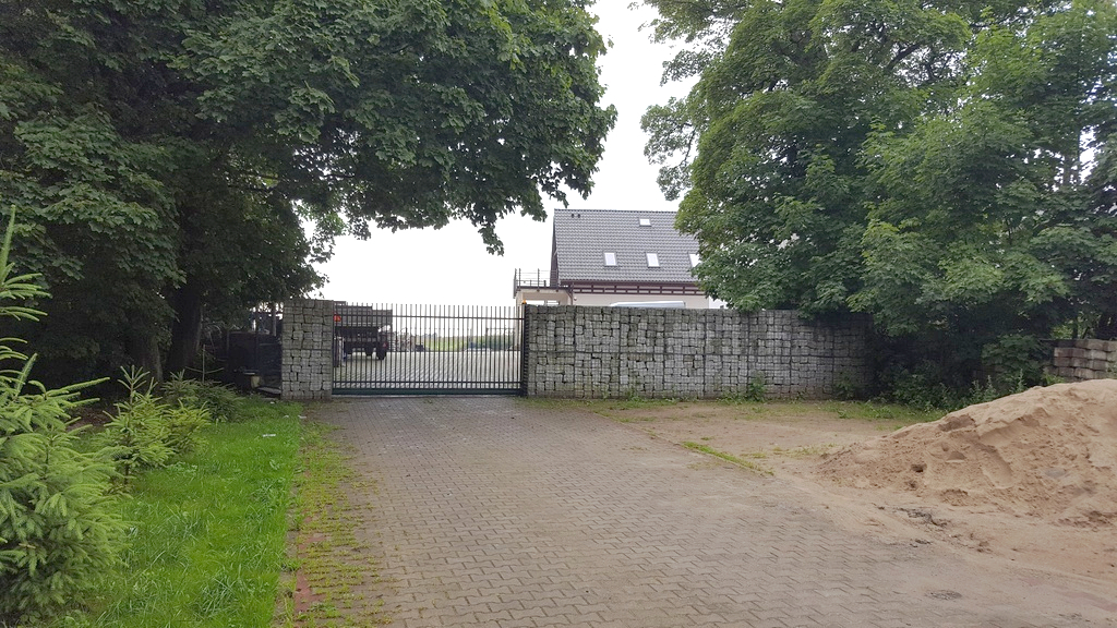 Obiekt biurowo magazynowy (4)