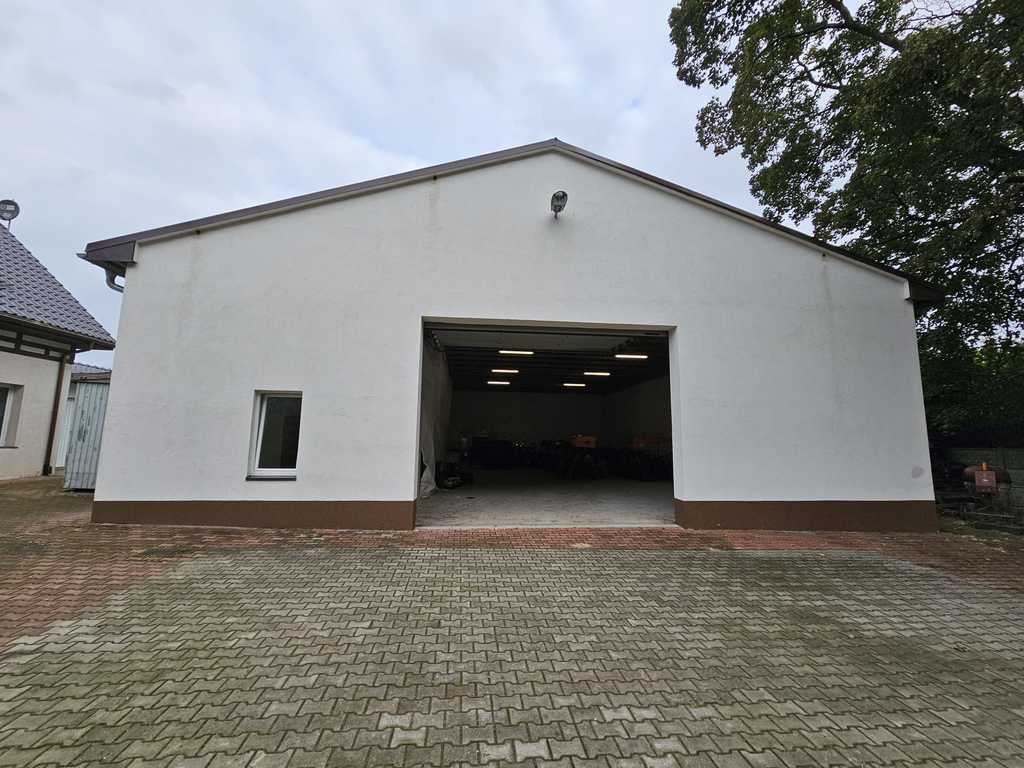 Obiekt biurowo magazynowy (5)