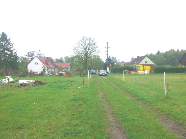 Działka pod budowę (2)