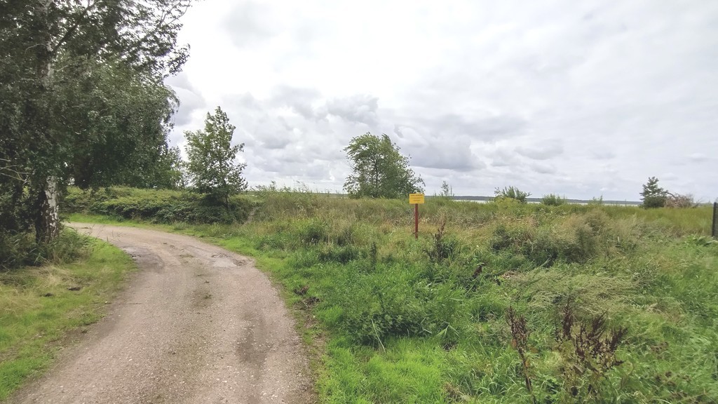 Działka przy jeziorze (8)