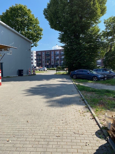 Na sprzedaż hala magazynowo-handlowo-biurowa (2)