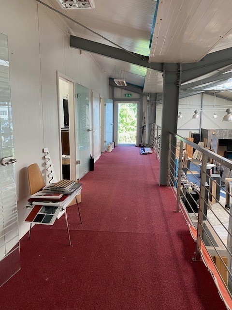 Na sprzedaż hala magazynowo-handlowo-biurowa (8)