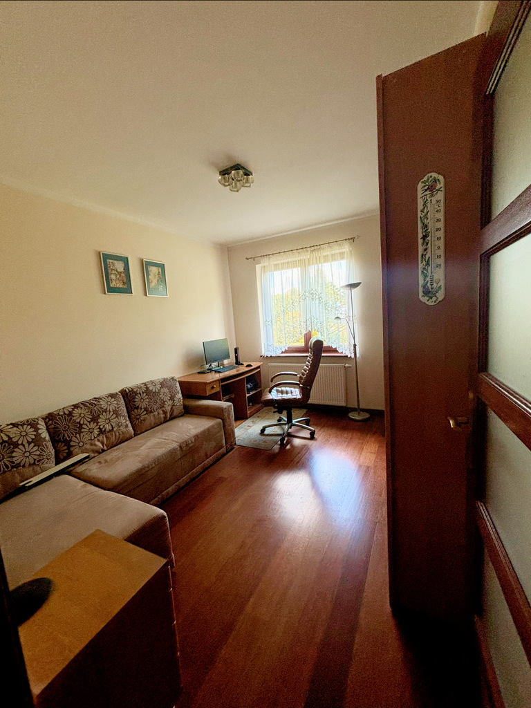 Wolno stojący, 328 m2, Niedźwiedź  (6)