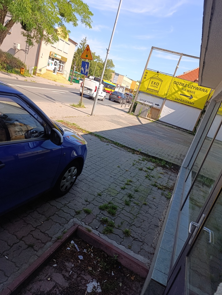 Lokal użytkowy na wynajem po remoncie! (11)