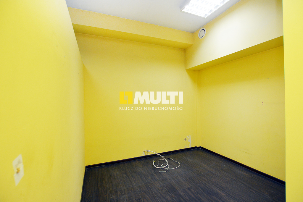 Lokal usługowy 352m2 blisko portu. Obniżona cena! (10)