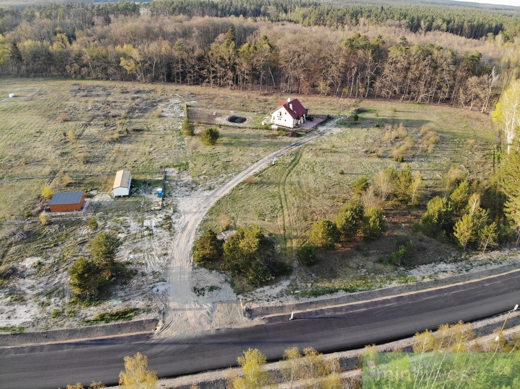 Kompleks działek w Miłowie z WZ i mediami (3)