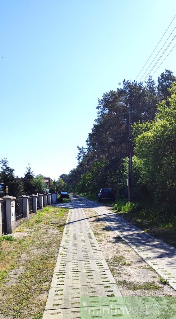 Modrzewie działka z warunkami zabudowy (4)