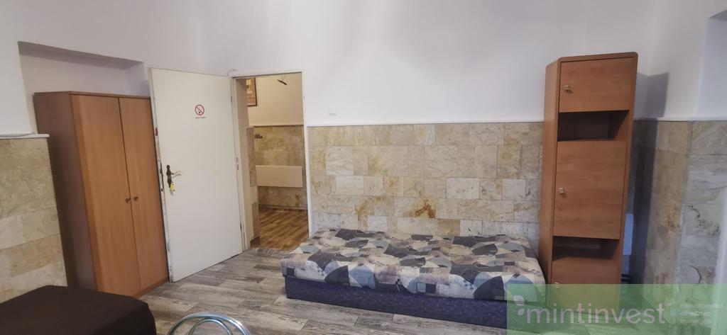 Lokal z umową najmu - bardzo dobre warunki (7)