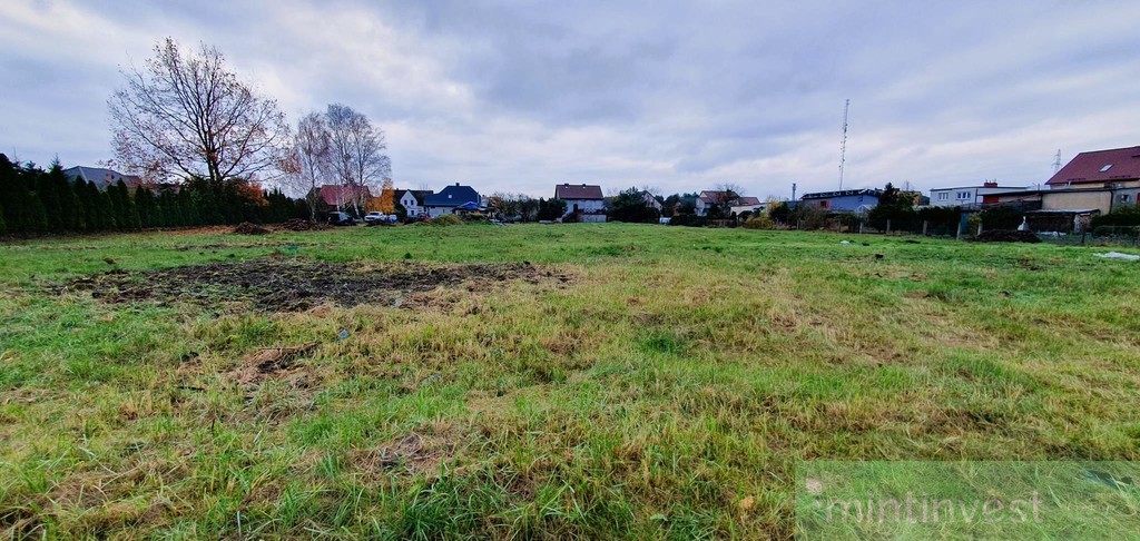 Duża działka budowlana z mediami (4)