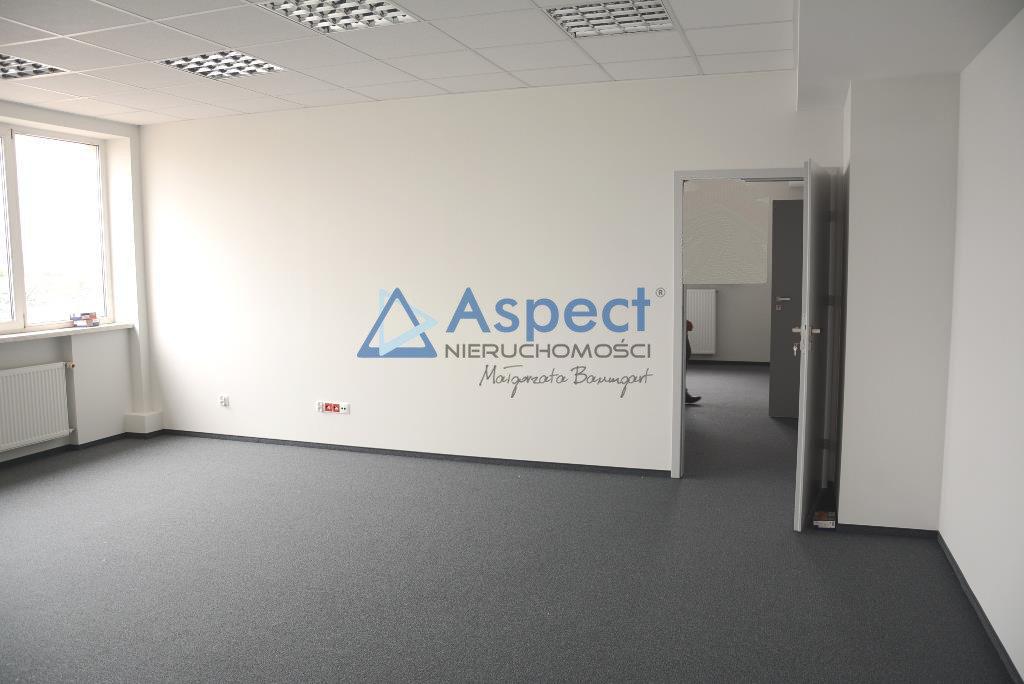Wynajem pow. biurowa 51 m2 - okolice ul. Gdańskiej (1)