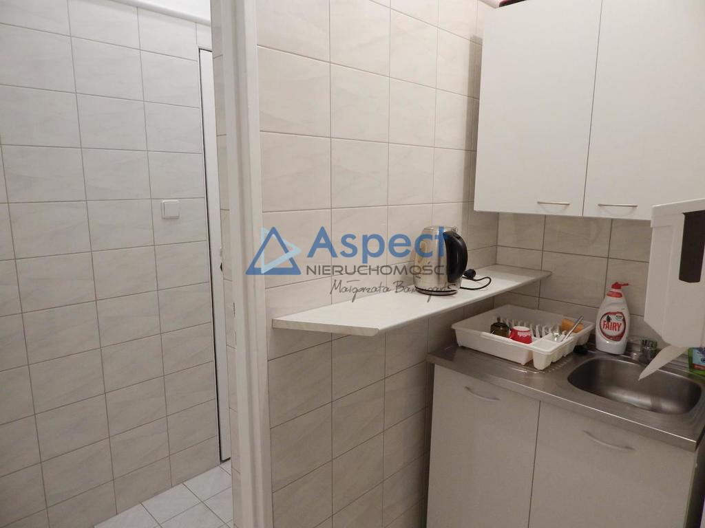 Sprzedaż, lokal 135m2, Os. Majowe (11)