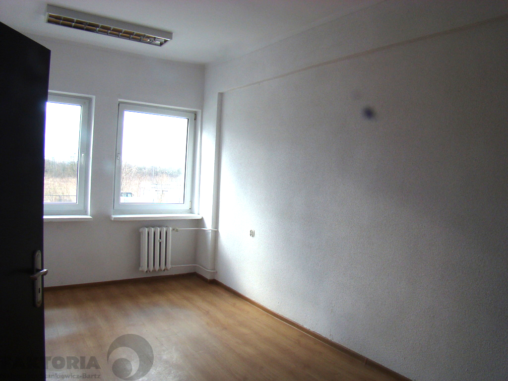 Biuro 36 m2, 50zł/m2 zawiera wszystkie opłaty (4)