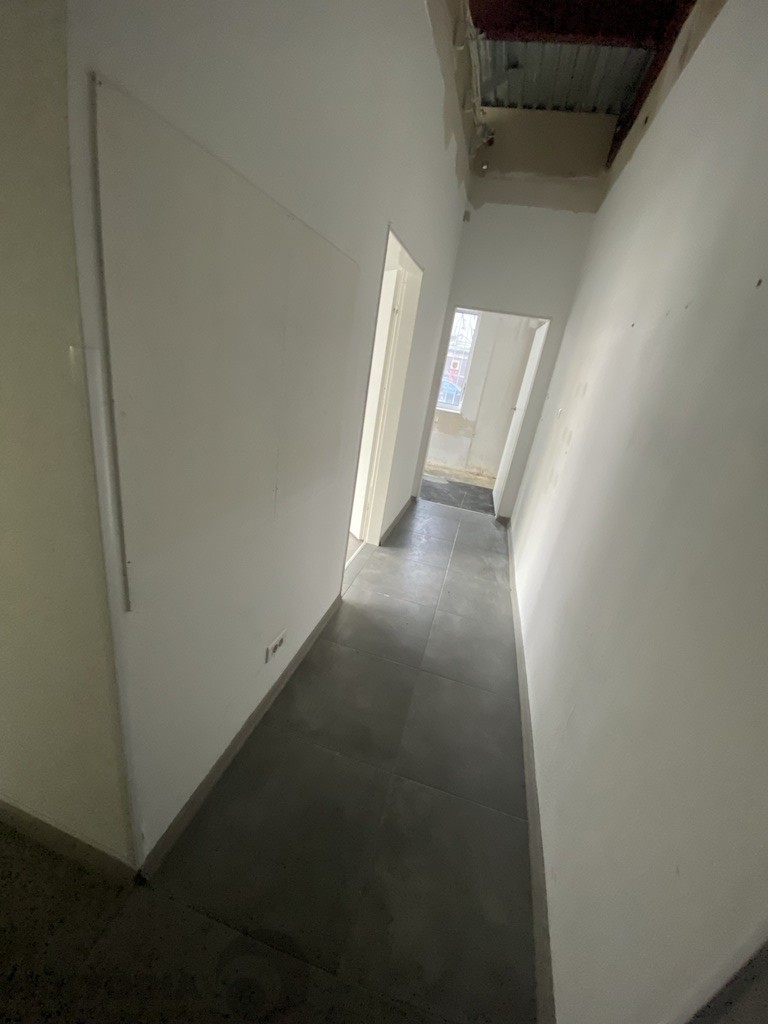 Lokal użytkowy 200 m2 ścisłe centrum (2)