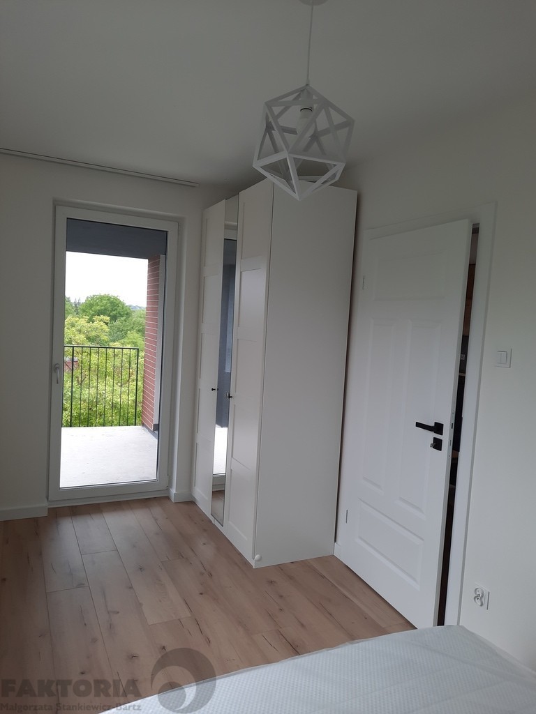 GUMIEŃCE - 3 pokojowy apartament wysoki standard (10)