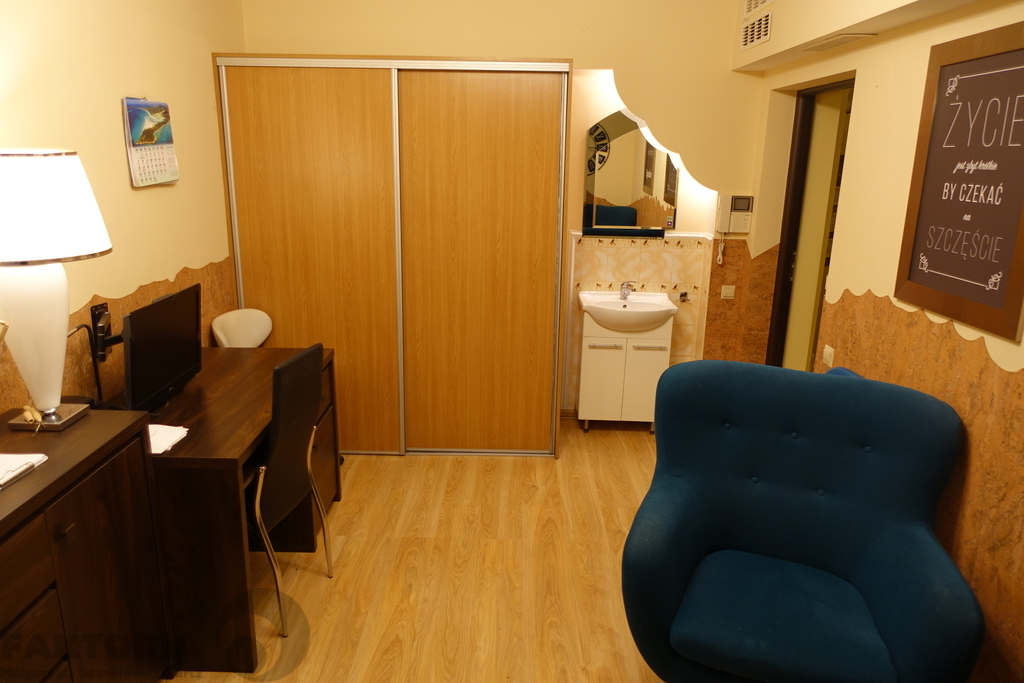 Jasne Błonia. Lokal 91,4 m2 566000 zł (2)