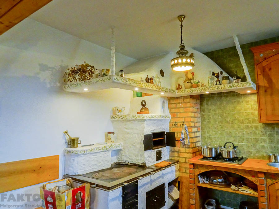 Poj. Drawskie posiadłość 6,35 ha dom, 1,8 mln zł. (26)