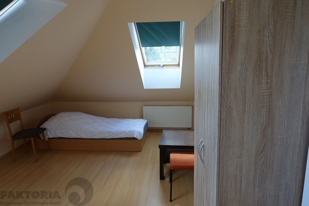 Budynek mieszkalno usługowy 641,5m2 działka 1503m2 (26)