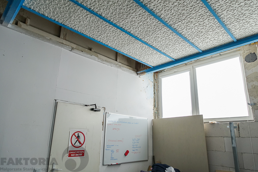 Lokal użytkowy 360 m2, parter, wys. 4 m 550.000 zł (5)