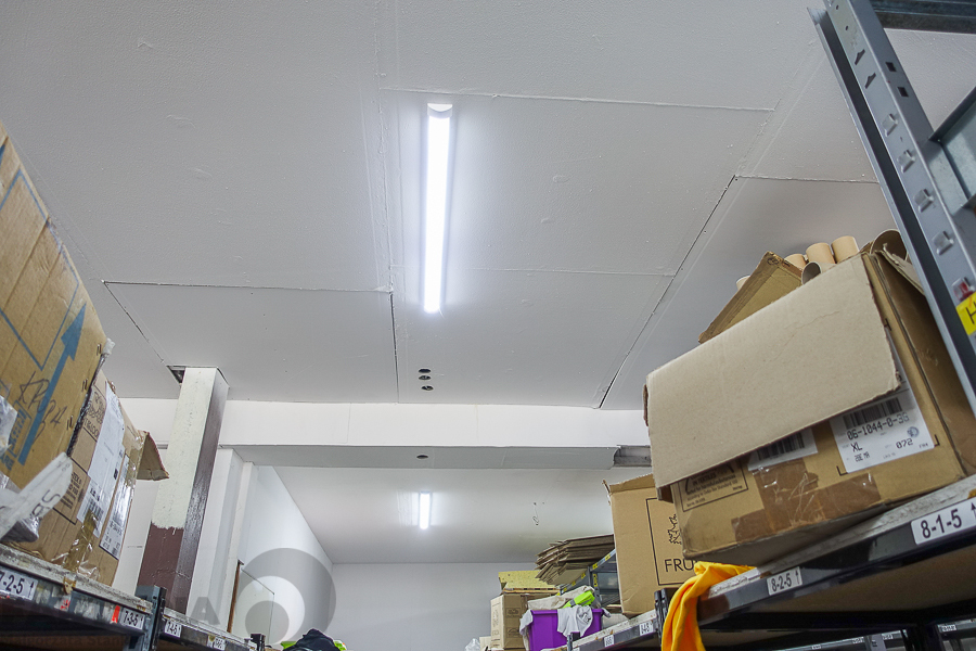 Lokal użytkowy 360 m2, parter, wys. 4 m 550.000 zł (11)