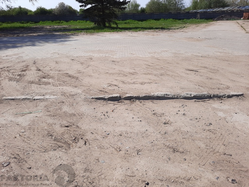 Wynajem plac 6000 m2, 2zł/m2, prąd, woda, kan. gaz (4)