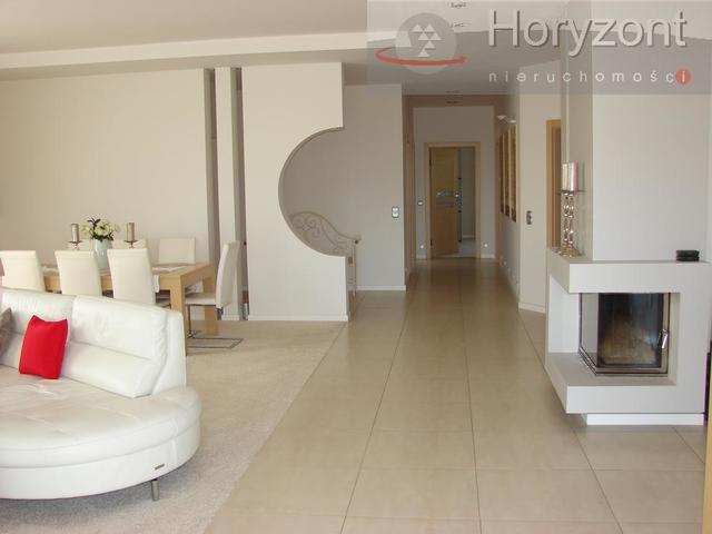 Przepiękny dom parterowy na działce 3400m2 - Dobra (4)