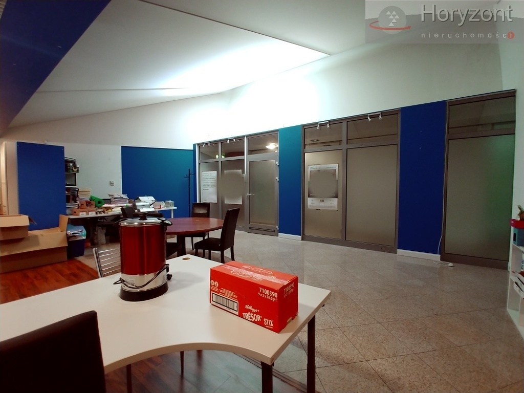 Lokal 60/110m2, serce miasta 50zł/1m2 + vat (1)