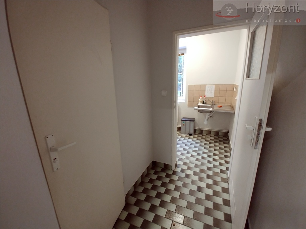 69m2 powierzchni biurowej 50zł/1m2 netto (7)