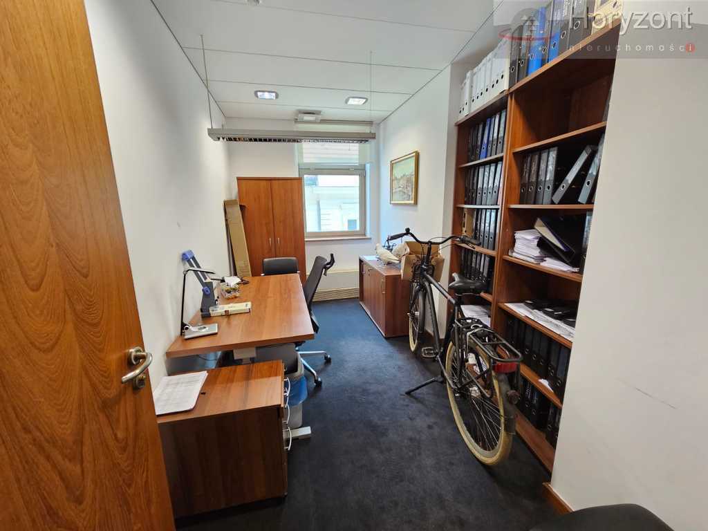 Lokal 277m2, ścisłe Centrum 30zł/1m2 + vat (6)