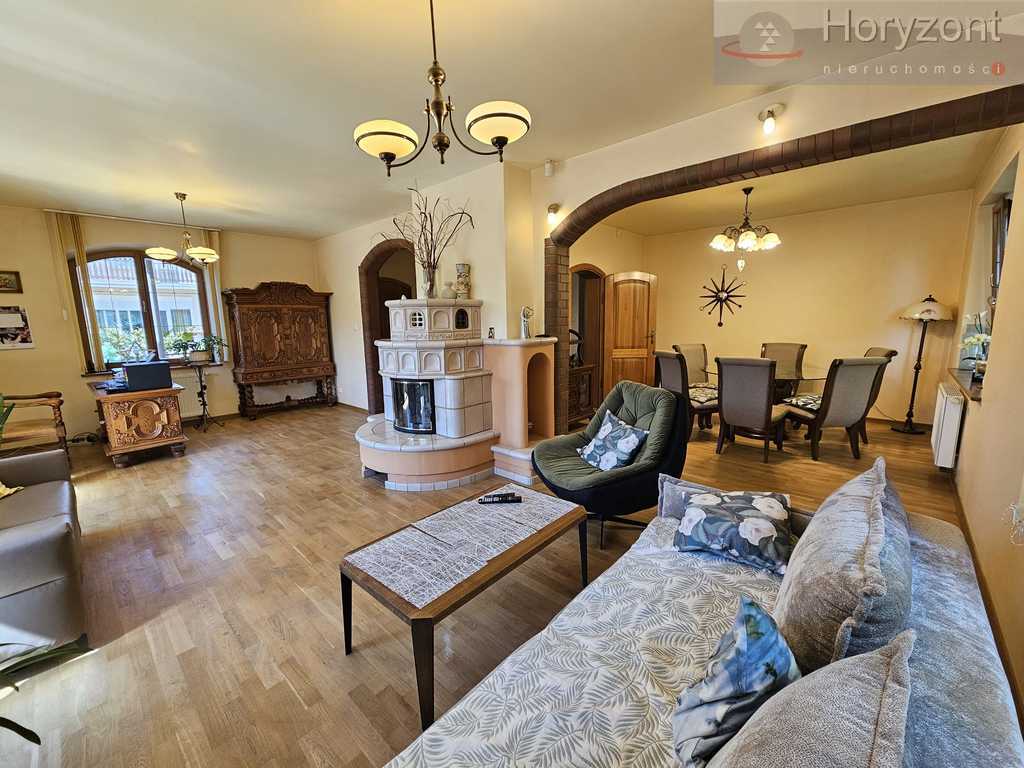 Piękny duży dom w Gryfinie 300m2 na działce 693m2 (2)