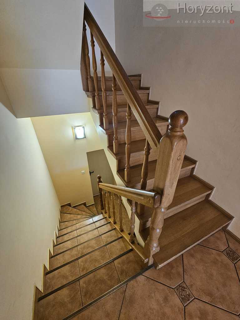 Piękny duży dom w Gryfinie 300m2 na działce 693m2 (18)