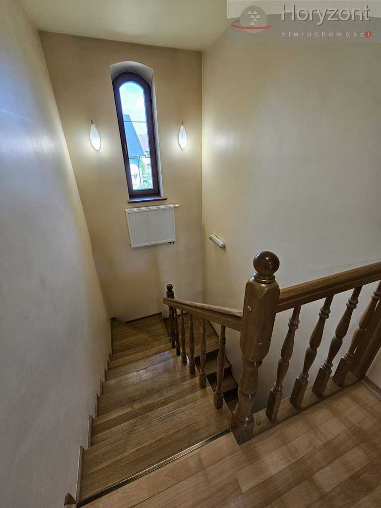 Piękny duży dom w Gryfinie 300m2 na działce 693m2 (26)