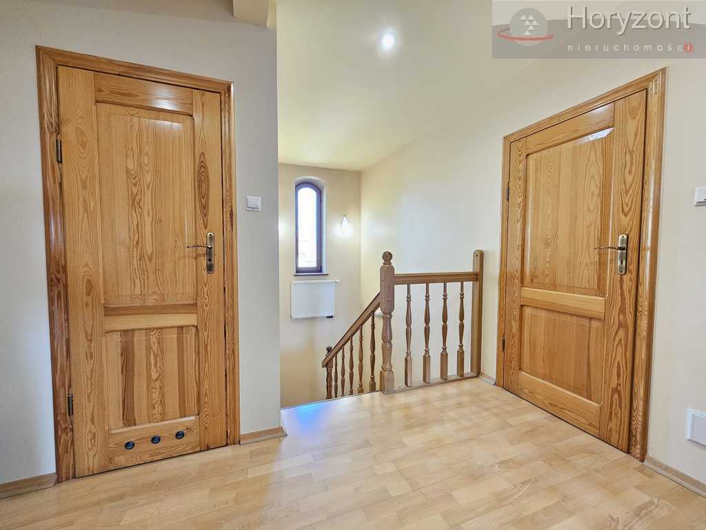 Piękny duży dom w Gryfinie 300m2 na działce 693m2 (9)