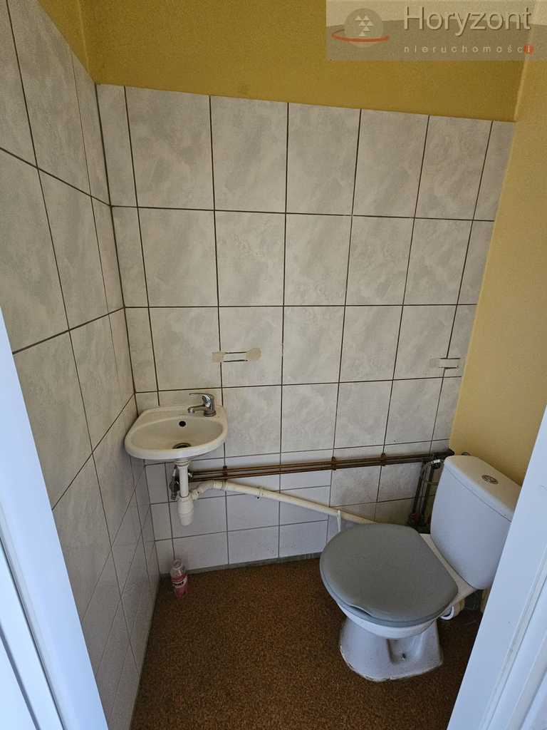 Lokal 75m2 w Centrum, duża witryna (8)