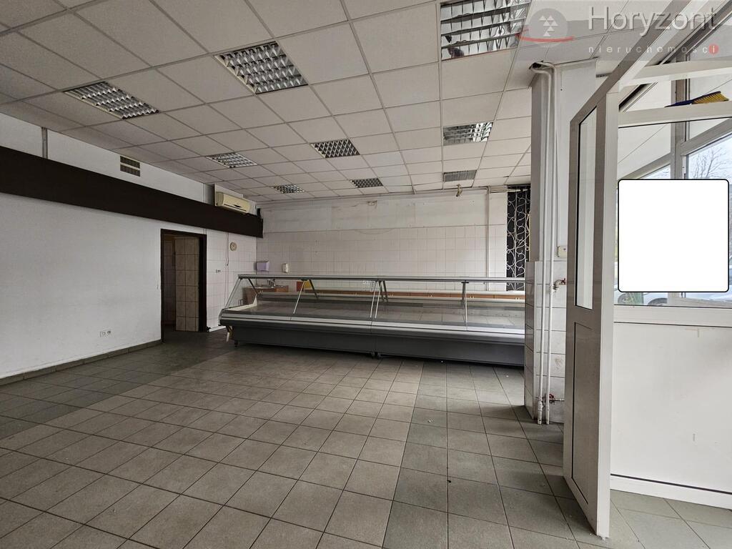 Lokal 75m2 w Centrum, duża witryna (3)