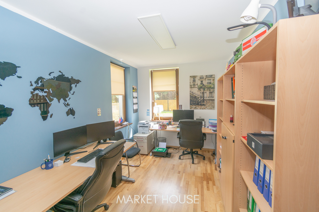 Dom pod lasem, przy jeziorze Miedwie (18)