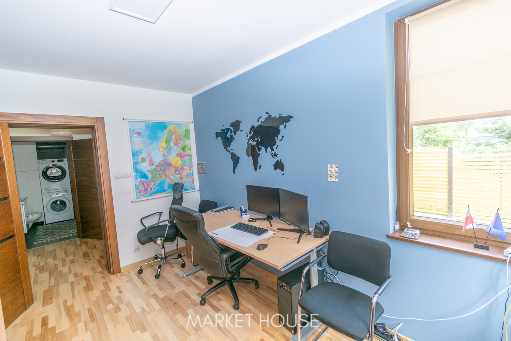 Dom pod lasem, przy jeziorze Miedwie (19)