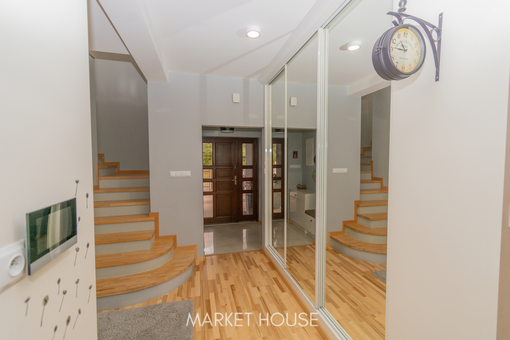 Dom pod lasem, przy jeziorze Miedwie (25)