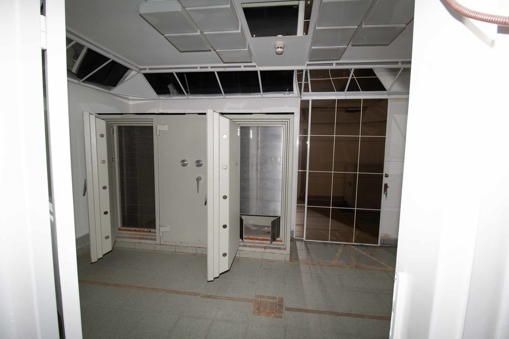 lokal na Archiwum do wynajęcia (4)