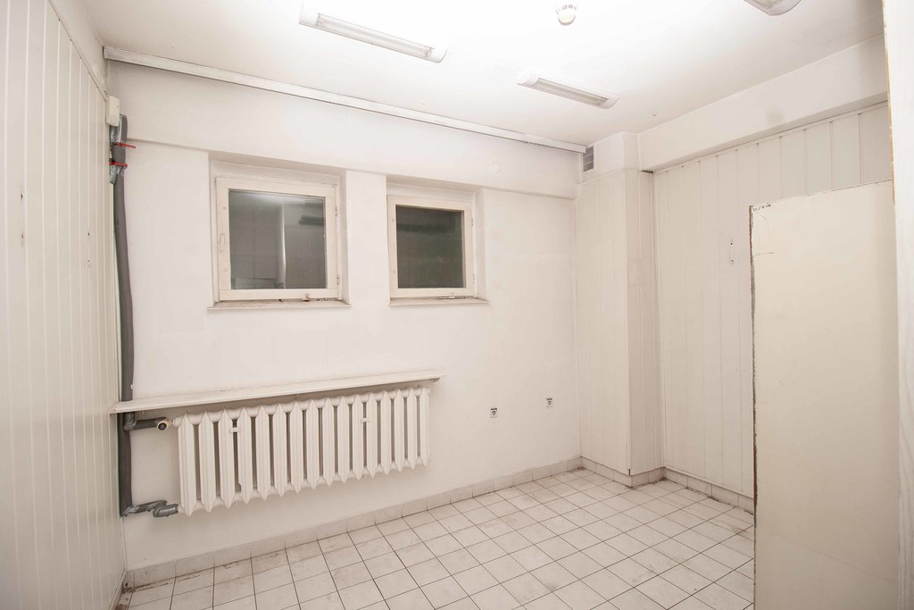 lokal na Archiwum do wynajęcia (9)