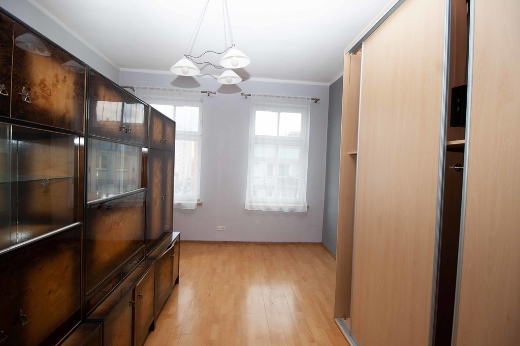 3 pokoje z dodatkową kawalerką (7)