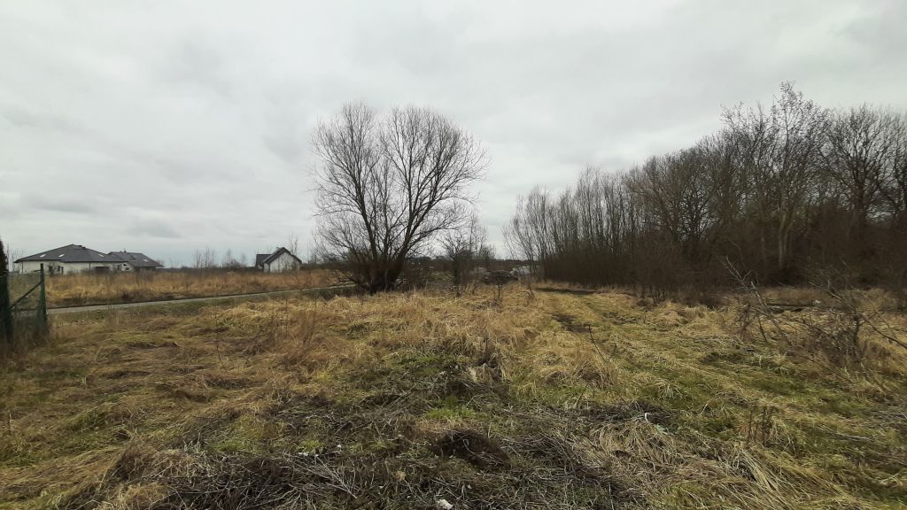 Działka  3000 pod zabudowę siedliskową (2)