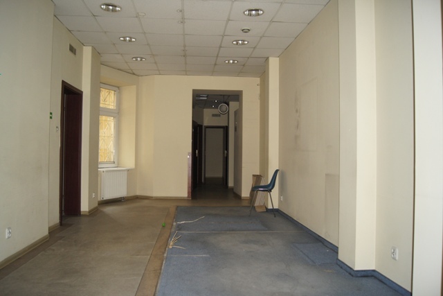 Lokal w centrum (4)
