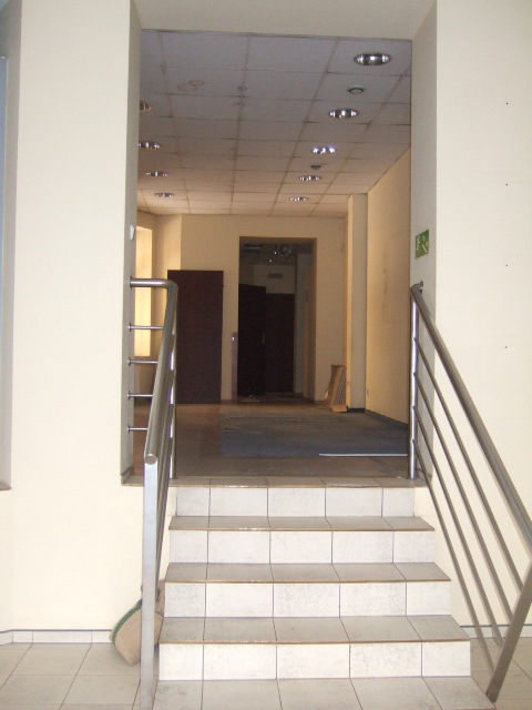 Lokal z najemcą centrum (1)