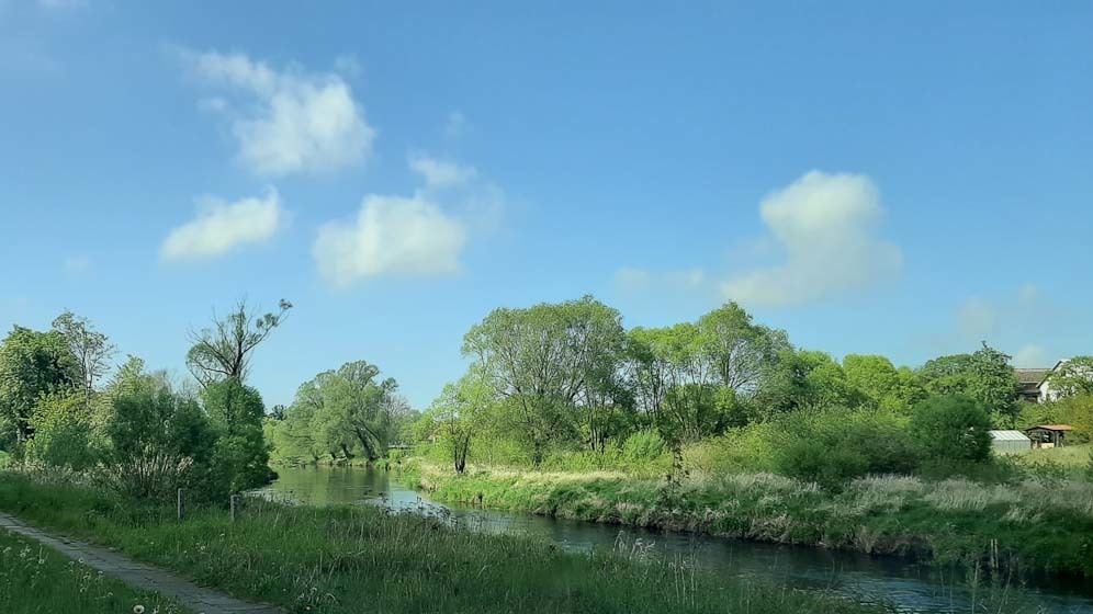 Działka nad morzem z dostępem do rzeki (17)