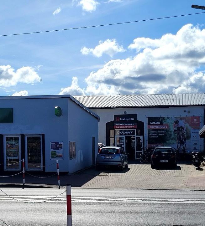 działajacy - obiekt  handlowo usługowy (5)