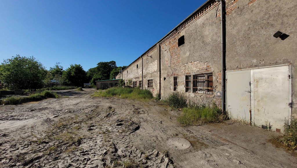 Murowana hala magazynowa do wynajęcia (13)