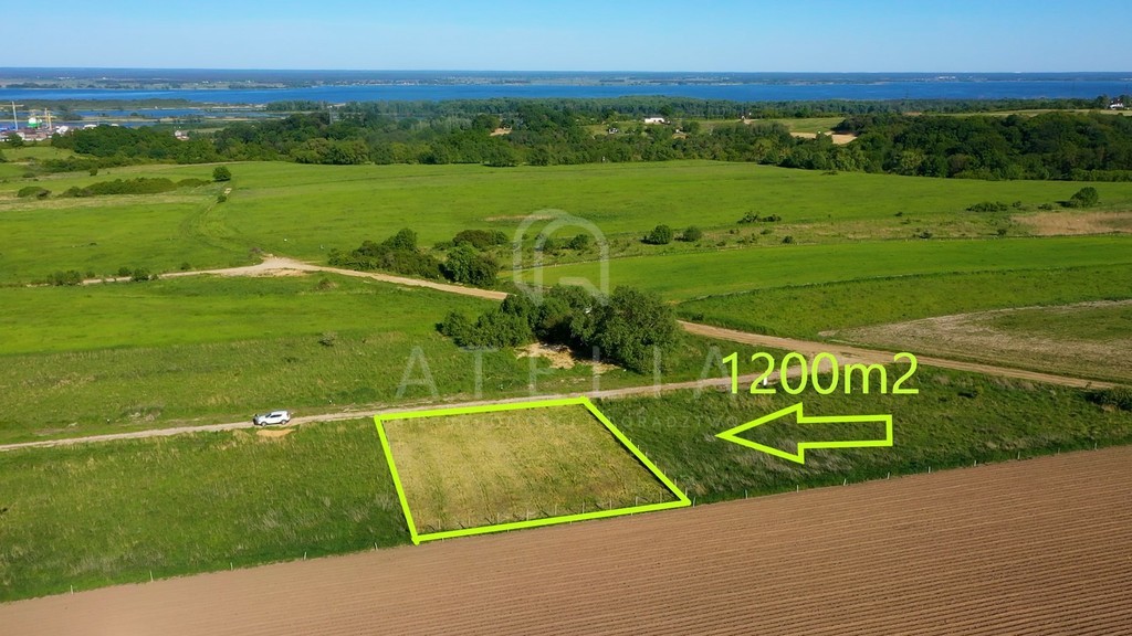 Działka z widokiem na Jezioro Dąbie. (1)