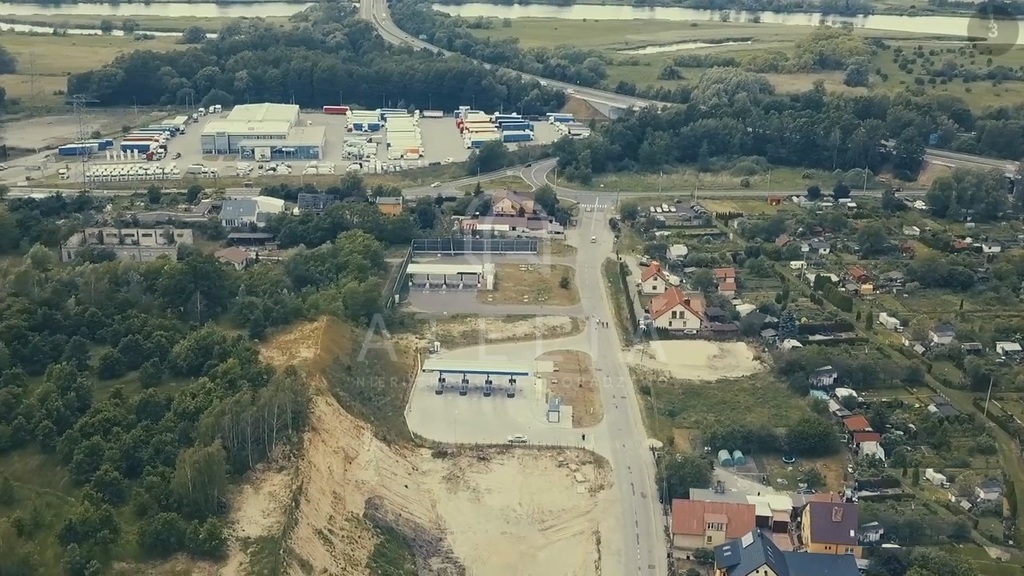 OSTATNIE TERENY KOMERCYJNE PRZY AUTOSTRADZIE (8)
