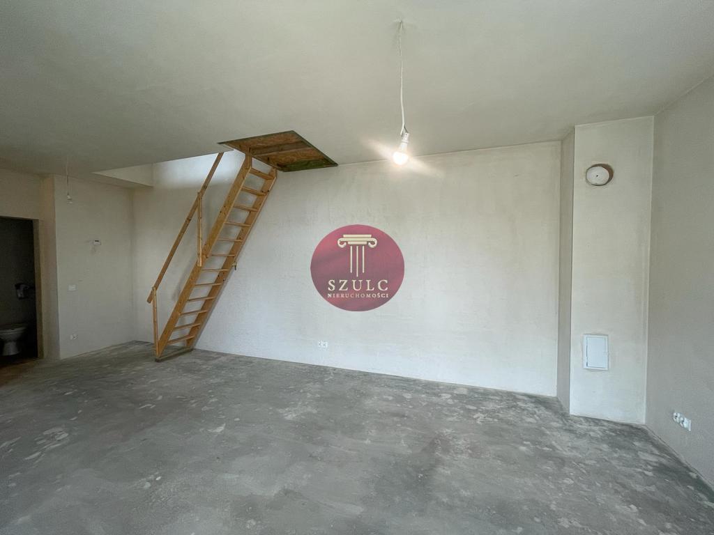 Segment w kameralnej okolicy z ogródkiem (5)